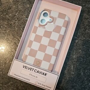 Velvet Caviar iPhone 16 Case - Beige Checkered